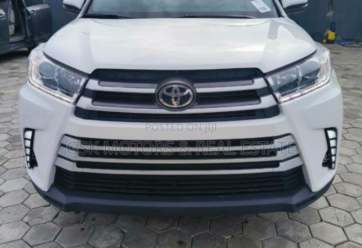 Foreign used 2017 Toyota Highlander