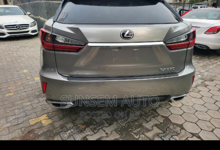 Foreign used 2018 Lexus RX 350