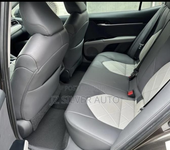 Foreign used Toyota Camry XLE 2018 FWD