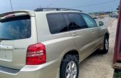 Foreign used 2004 Toyota Highlander, V6 FWD