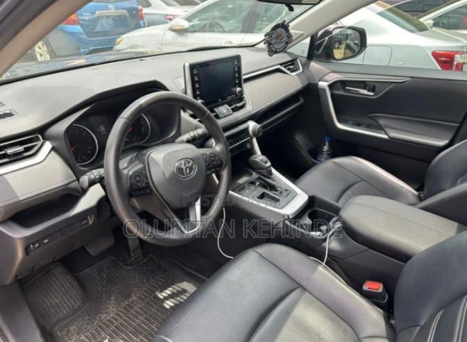 Foreign used 2020 Toyota RAV4 XLE