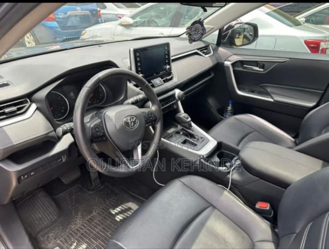 Foreign used 2020 Toyota RAV4 XLE