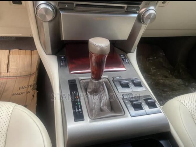 Foreign used 2013 Lexus GX