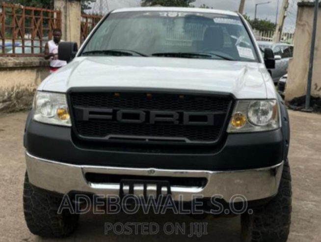 Foreign used 2010 Ford F-150, white