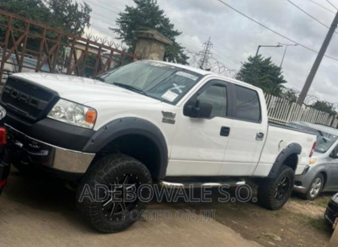 Foreign used 2010 Ford F-150, white