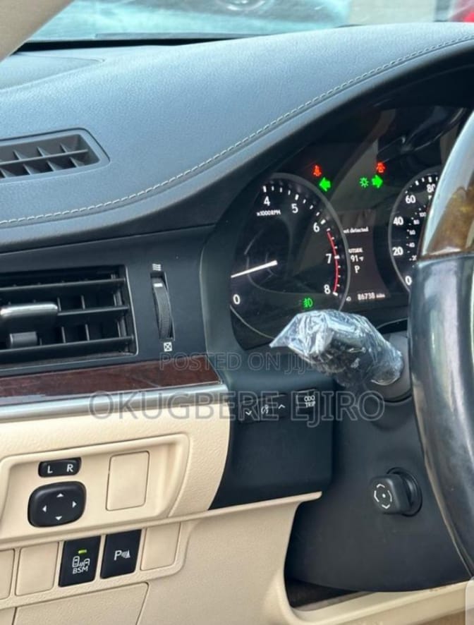 Foreign used Lexus ES350