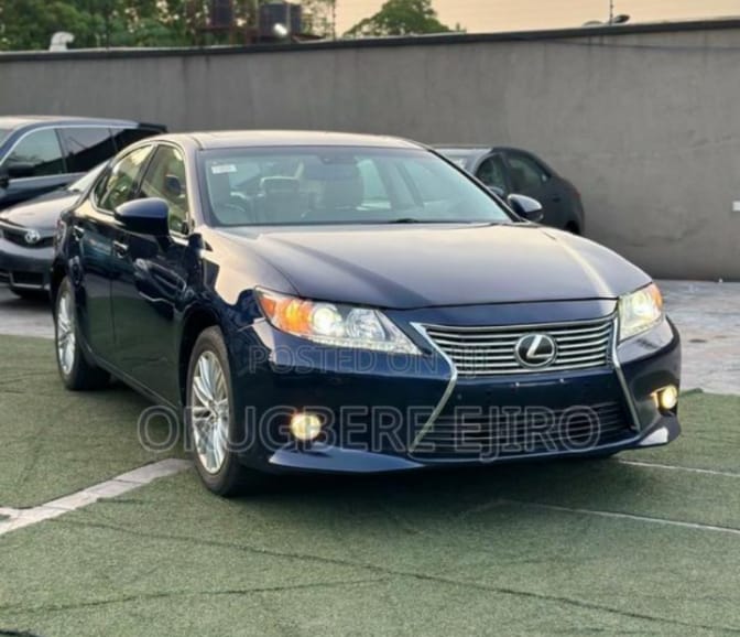 Foreign used Lexus ES350