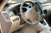 Foreign used 2005 Toyota Highlander V6