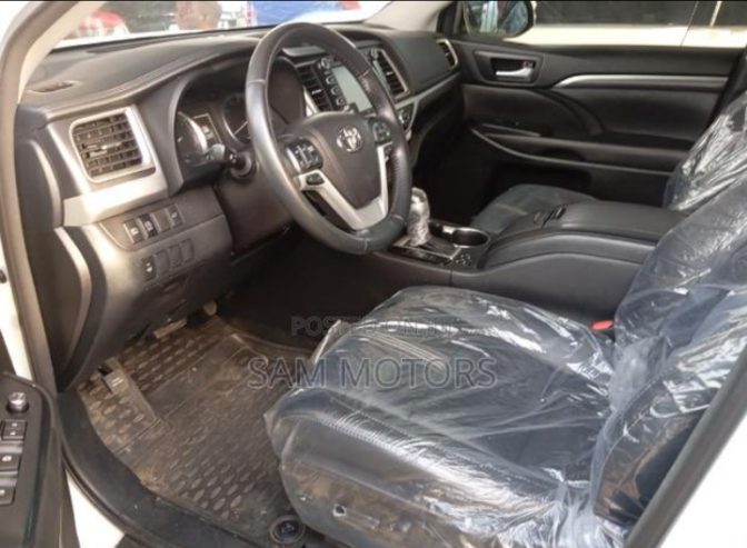 Foreign used 207 Toyota Highlander V6