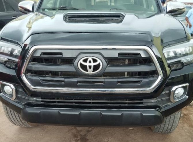 Foreign used 2007 Toyota Tacoma