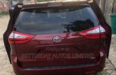 Foreign used 2018 Toyota Sienna, Red