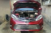 Foreign used 2018 Toyota Sienna, Red