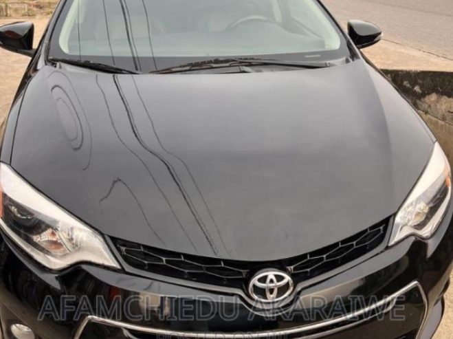 Foreign used 2014 Toyota Corolla, Black