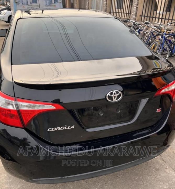 Foreign used 2014 Toyota Corolla, Black