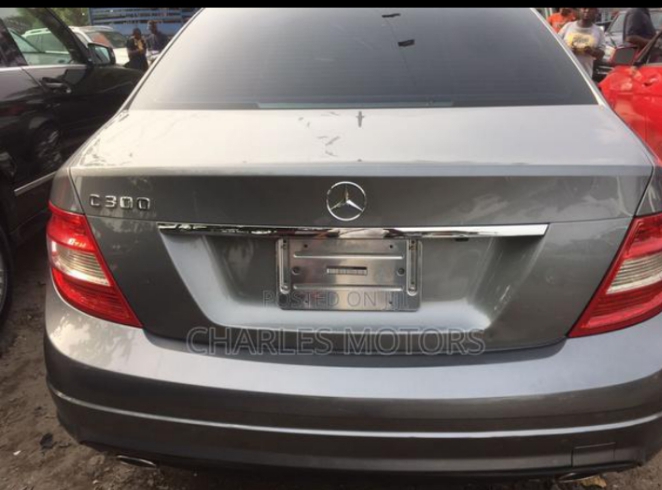 Foreign used 2011 Mercedes Benz C300