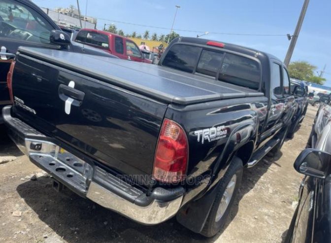 Foreign used 2008 Toyota Tacoma for sale