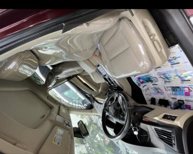 Foreign used 2015 Accura MDX, Red