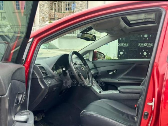 Foreign used 2013 Toyota Venza. Red