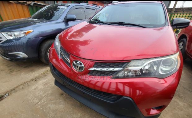 Foreign used 2015 Toyota RAV4, Red