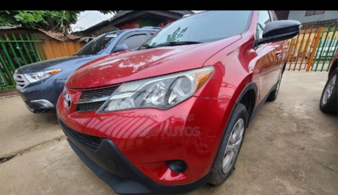 Foreign used 2015 Toyota RAV4, Red