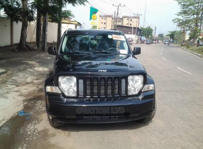 Foreign used 2012 Jeep liberty sport