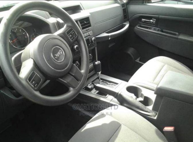 Foreign used 2012 Jeep liberty sport