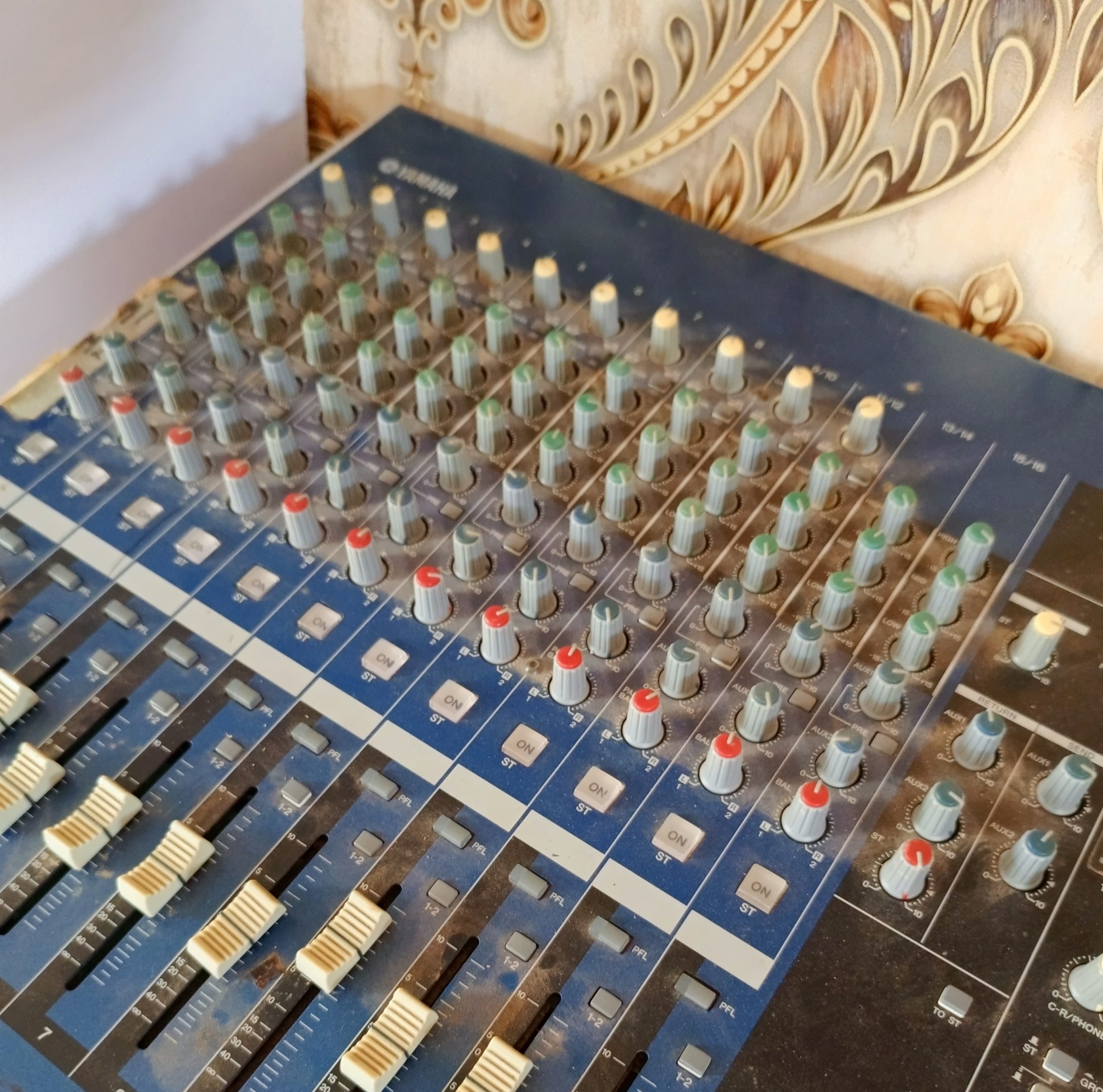 ORIGINAL AUDIO MIXER (CONSOLE)